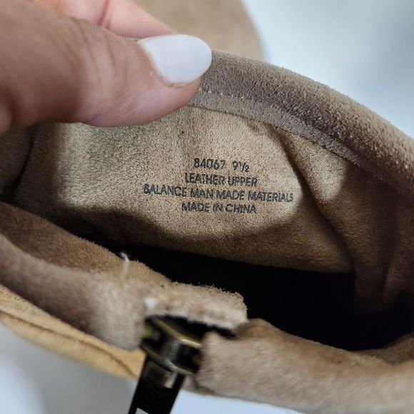 Minnetonka wedge heel boots used size 9.5 - Picture 6 of 12